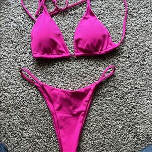 FIVE BIKINI BUNDLE PLUS FASHION NOVA TOP!!!